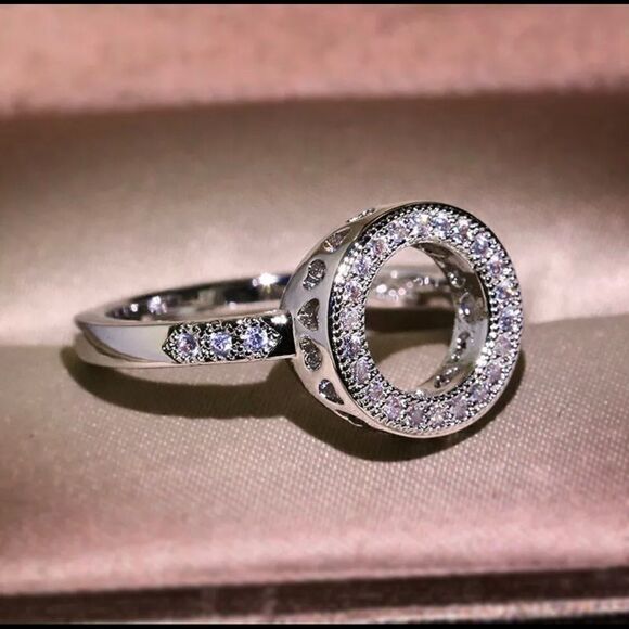 Silver Love Hearts White Sapphire Circle Ring - Picture 4 of 4